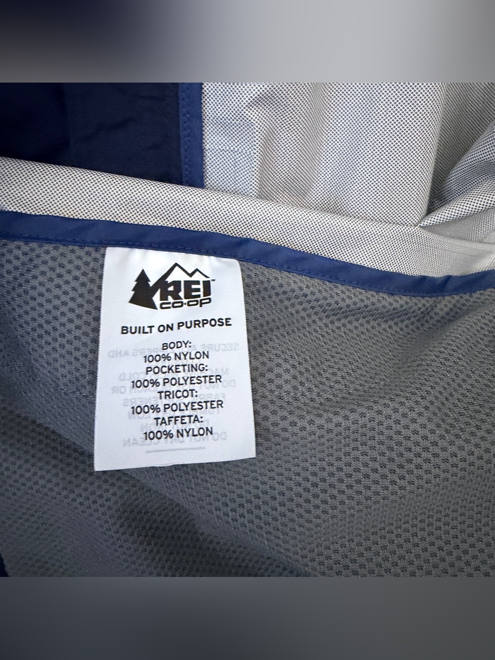 REI Co-op Rainier Rain Jacket - Men's size Large - Picture 7 of 7